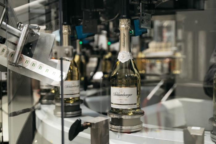 Seit Sommer 2025 wird im "House of Sparkling" produziert