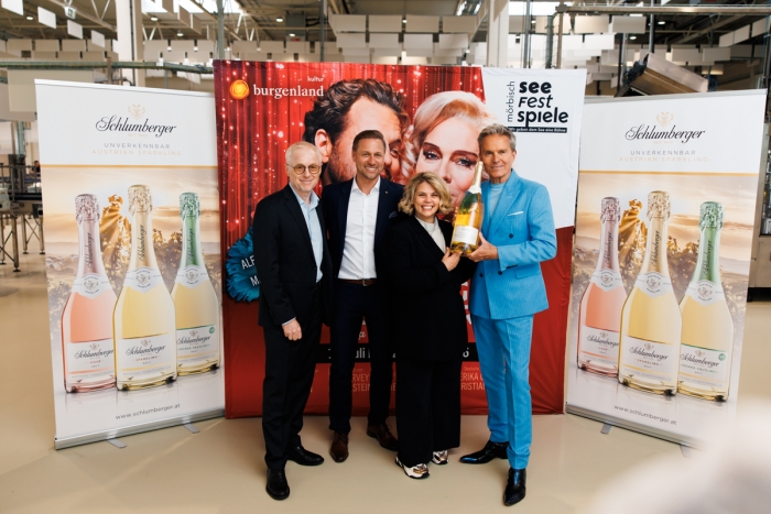 Dietmar Posteiner mit Florian Czink, Claudia Priber und Alfons Haider